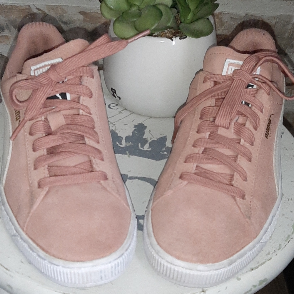 PUMA Pre-Loved suede classic sneakers